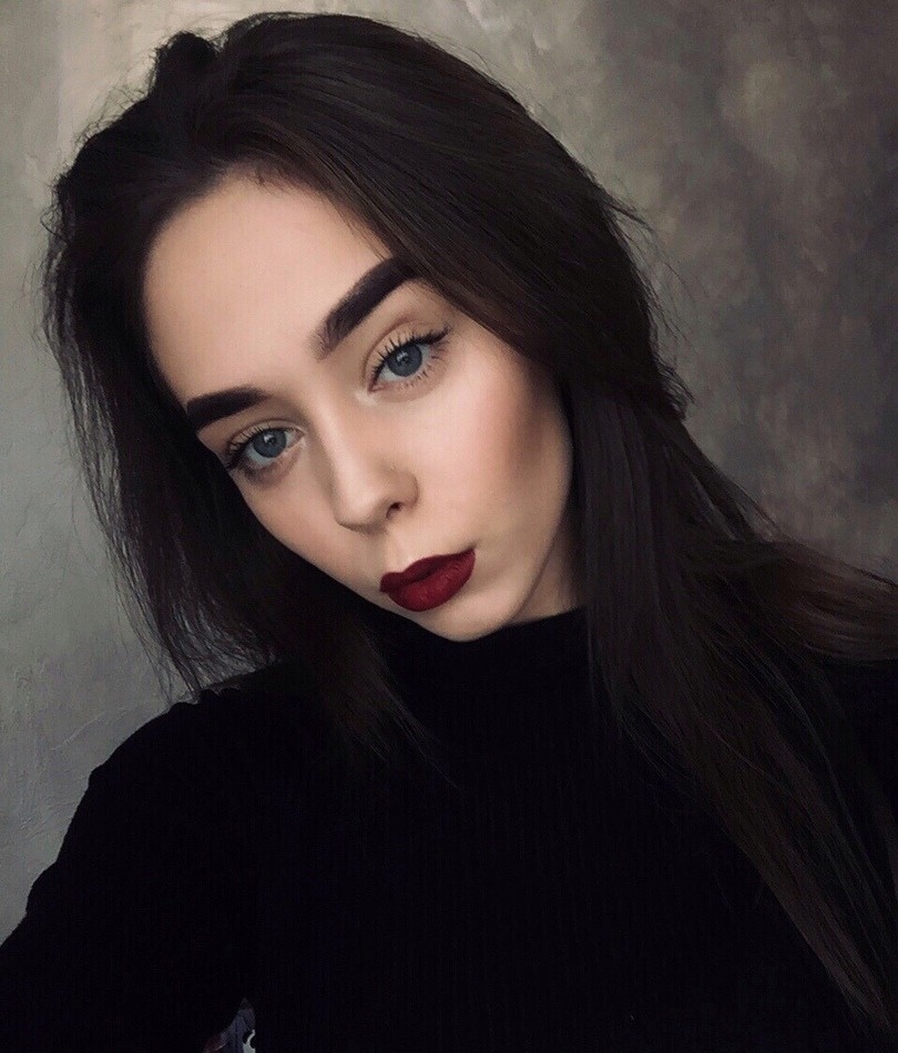 Алисия привлекальеная девушка из Мангуша цена от 3500 руб