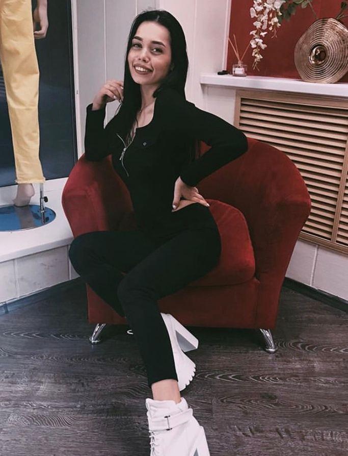 🎥 Оксана привлекальеная девушка из Мангуша цена от 5000 руб