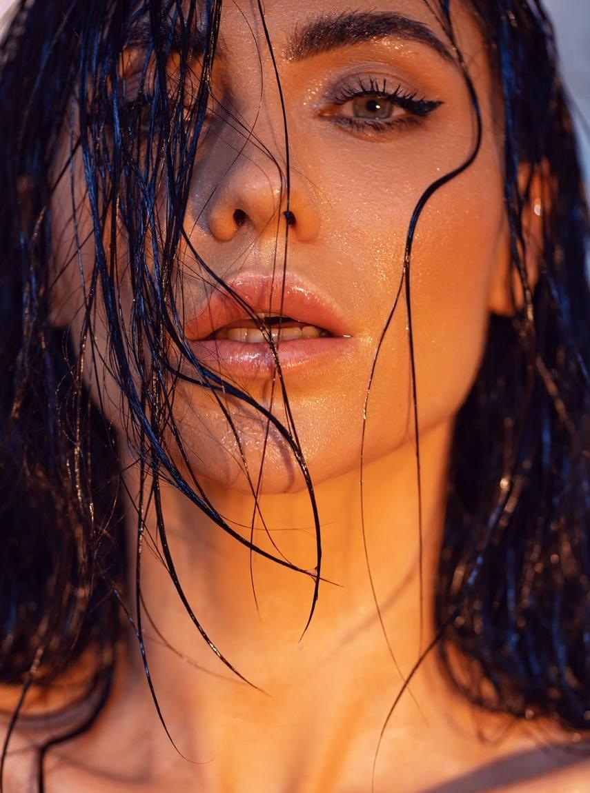 Эмилия привлекальеная девушка из Мангуша цена от 8000 руб