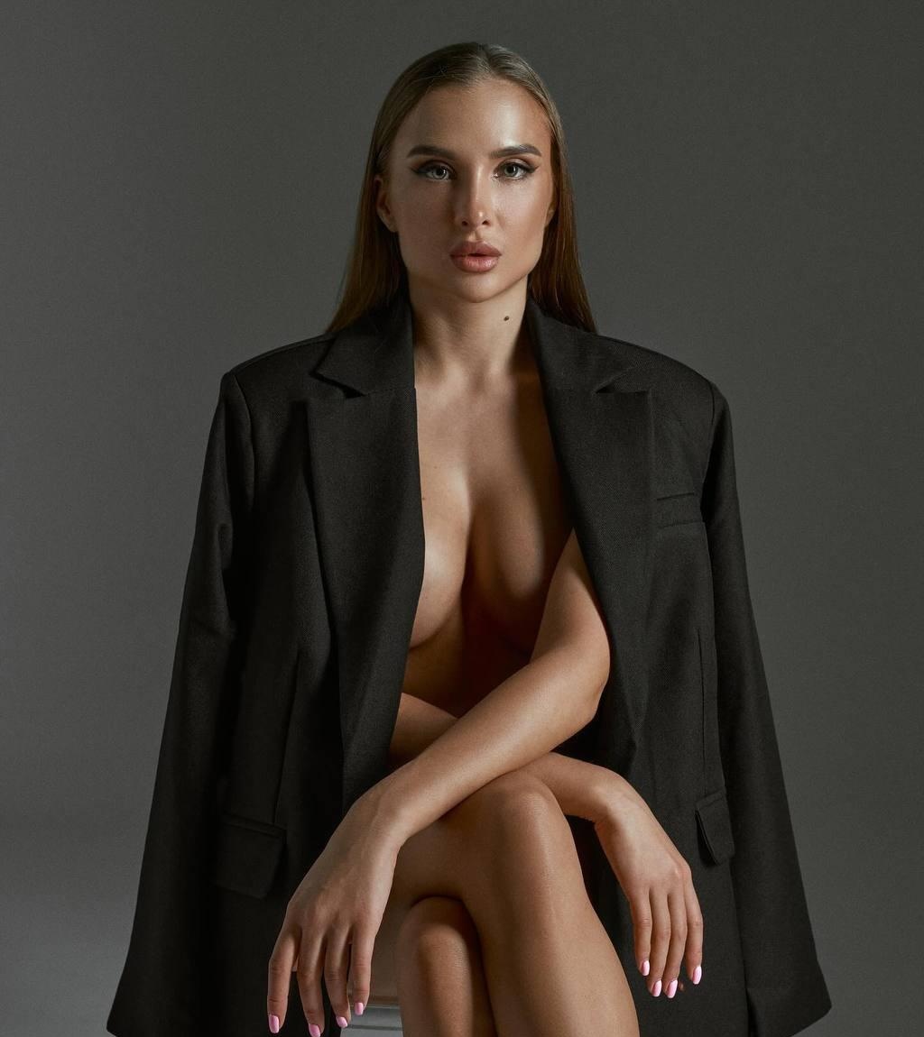 Тася привлекальеная девушка из Мангуша цена от 6000 руб