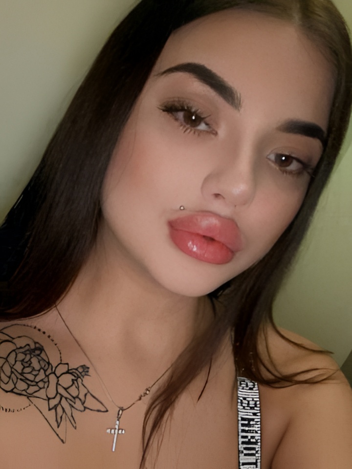 Индивидуалка Рената, доступна для личного знакомства от 10000 руб