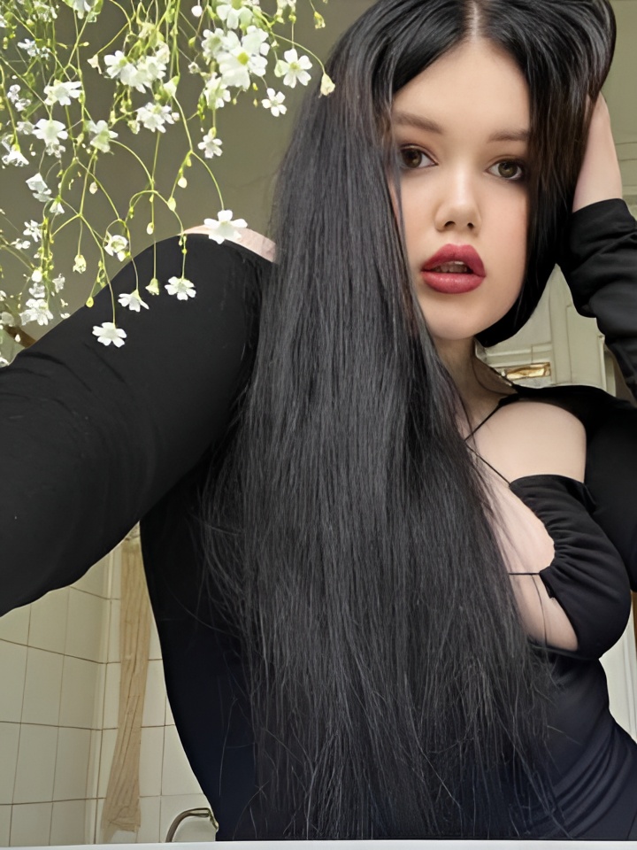 Индивидуалка Венера, доступна для личного знакомства от 1500 руб